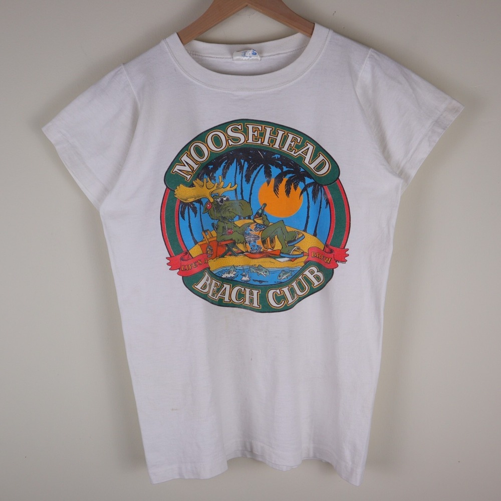 Vintage Moosehead Beach Club Life's a Brew Buffalo Shirt Adult‎ Small 18x25